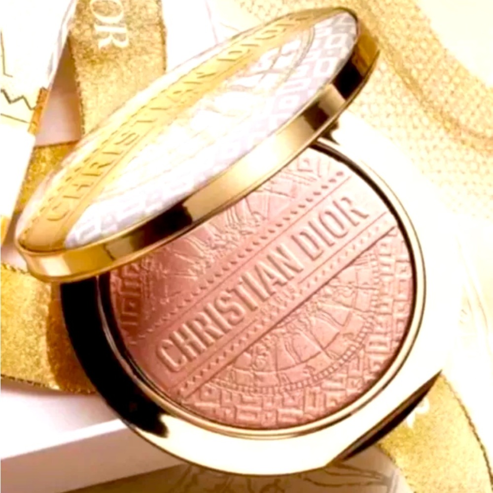 Dior Forever Couture Luminizer Highlighter - Limited Edition 002. NIB